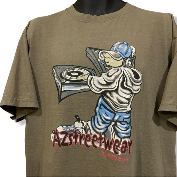 Vintage 90s/Y2K DJ T-Shirt - Picture 3 of 5